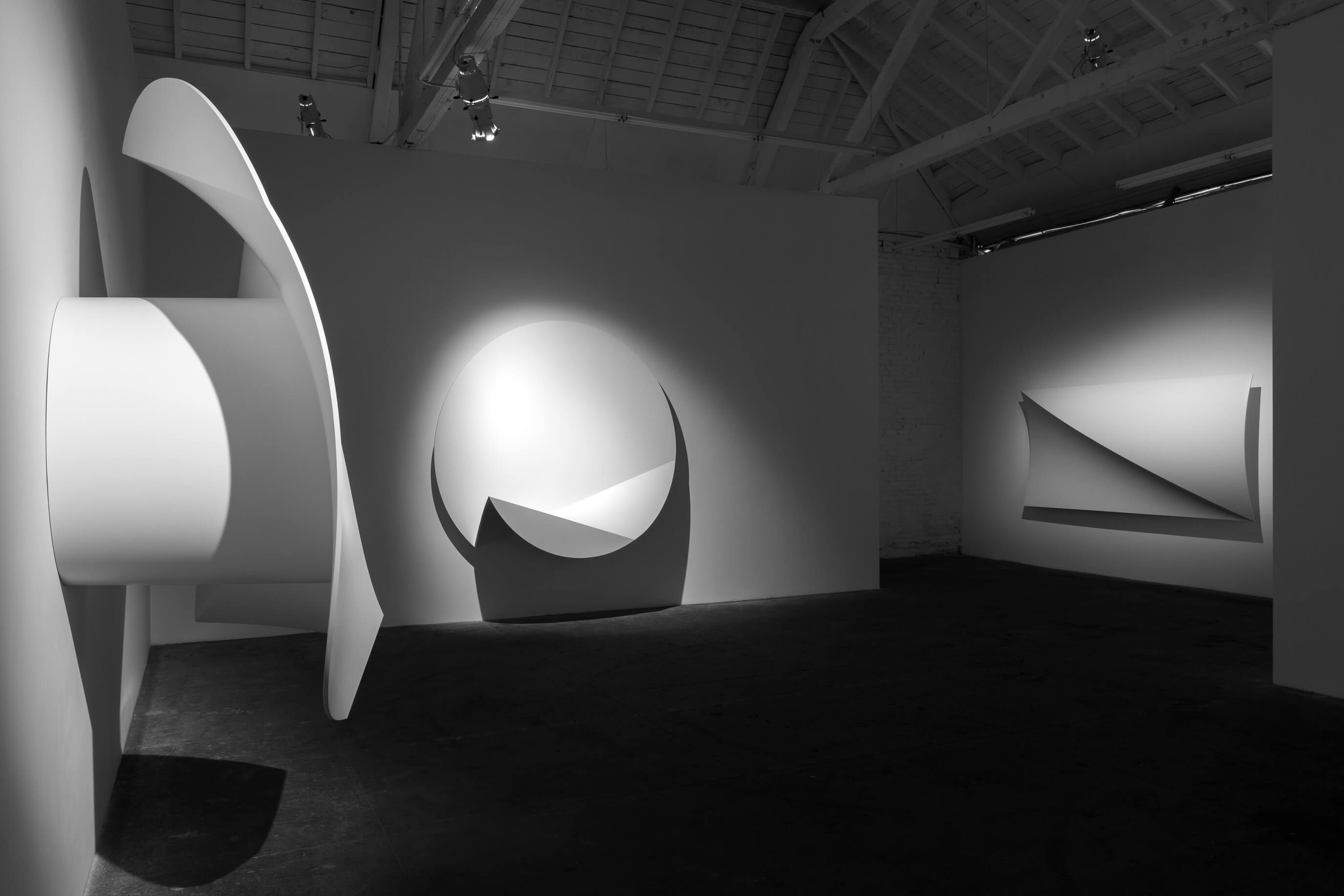 アート・デザイン・音楽 bruce cratsley:white light silent shadow Light + Shadow Works
